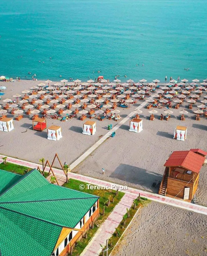 Сasa de vacaciones Vila Lulebore Velipojë Albania