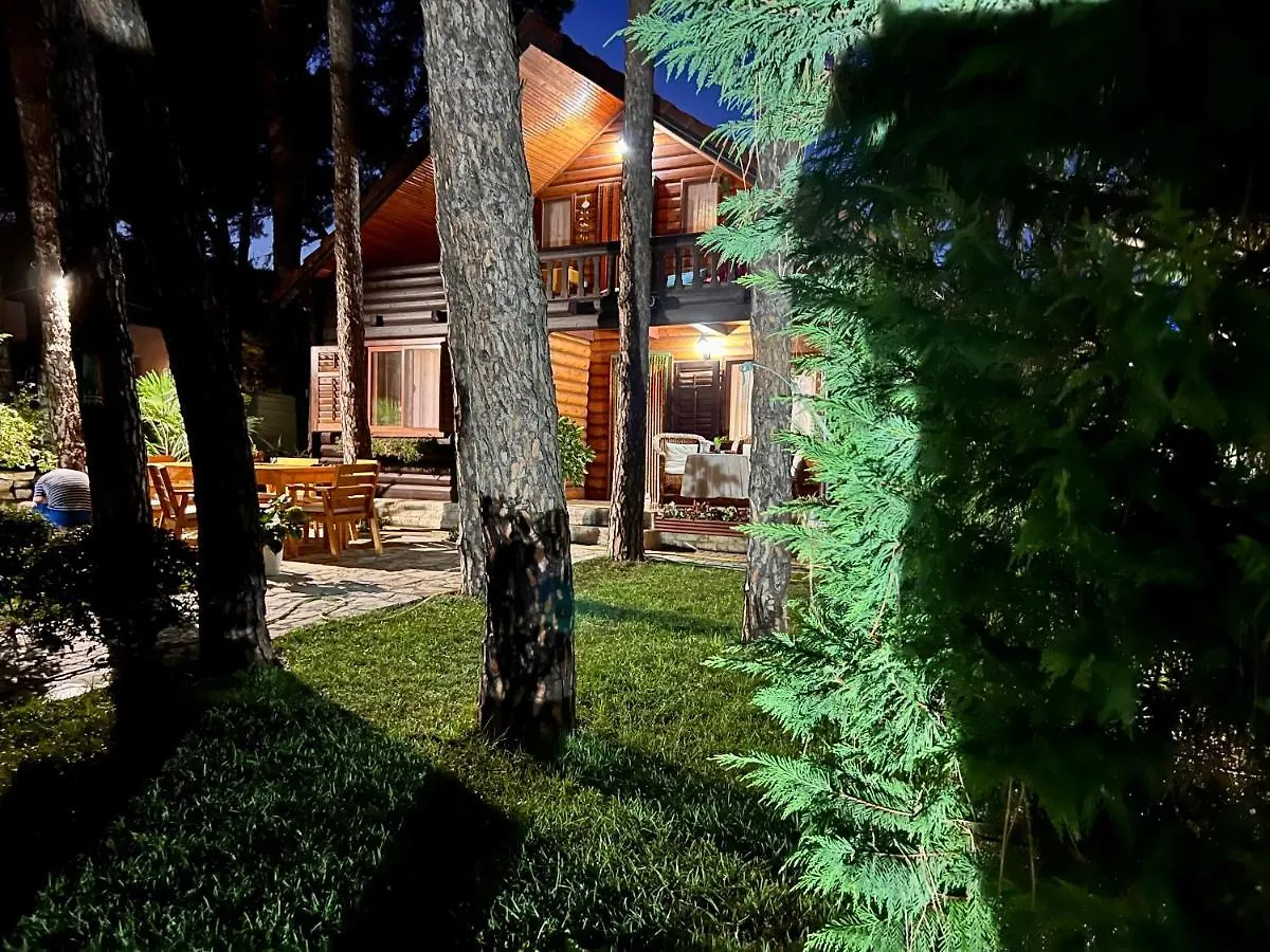 Сasa de vacaciones Vila Lulebore Velipojë